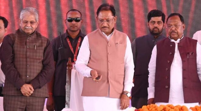 होली से पहले किसानों को मिली बड़ी सौगात, मुख्यमंत्री साय ने बटन दबाकर किसानों के खातों में की 10 हजार 324 करोड़ रुपए की राशि अंतरित