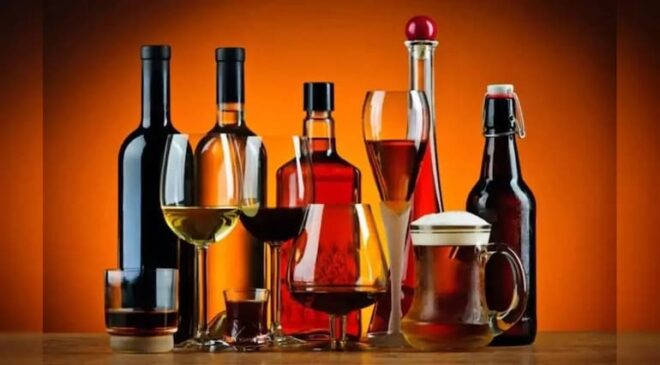 होली पर छत्तीसगढ़ में शराब बिक्री ने तोड़े रिकॉर्ड, एक दिन में 128 करोड़ की बिक्री.. पढ़िए ख़बर