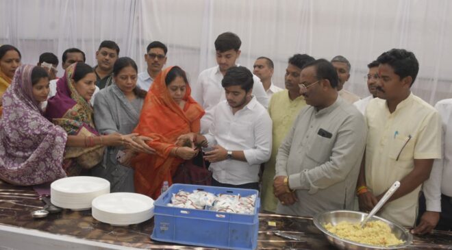 सशस्त्र नक्सलवाद की समाप्ति के ऐतिहासिक संकल्प की पूर्ति पर भव्य हनुमंत भंडारा का हुआ आयोजन