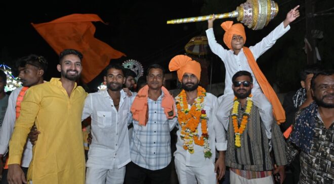 रायपुर में निकली गई भव्य हनुमान जन्मोत्सव शोभायात्रा… शोभायात्रा में हनुमान जी की विशाल मूर्ति ने लोगों को किया अपनी ओर आकर्षित